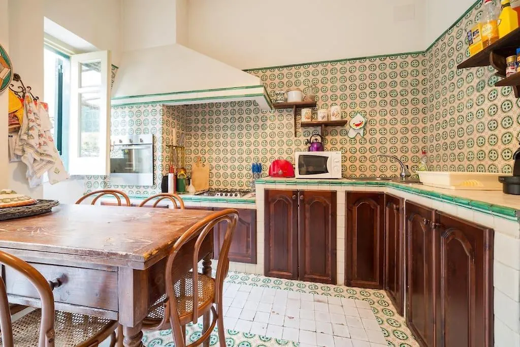 Villa Carla, A Charming Villa In The Center Of Taormina 0*,
