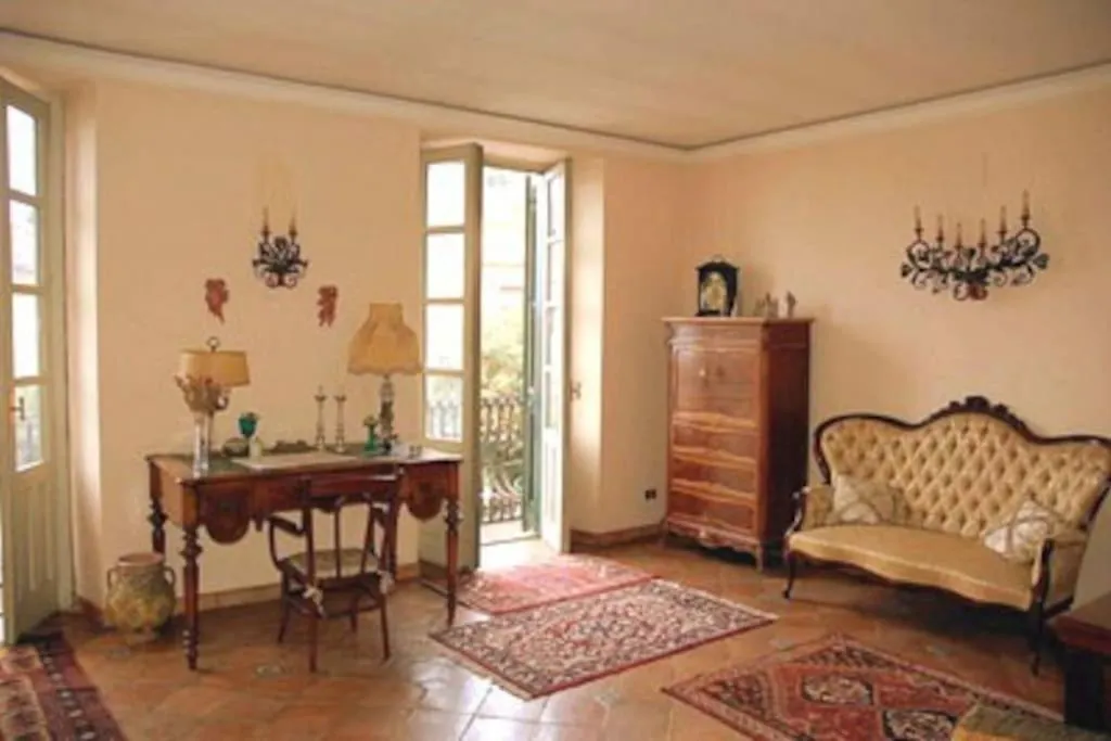 Villa Carla, A Charming Villa In The Center Of Taormina Italien